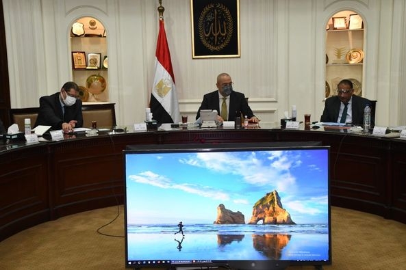 وزيرا التخطيط والإسكان يناقشان الخطة الاستثمارية لوزارة الإسكان للعام المالى 2022/2023 19 - جريدة المساء
