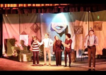 إنطلاق عروض نوادي المسرح لإقليم غرب ووسط الدلتا الثقافي ..بقصر ثقافة الأنفوشي 34 - جريدة المساء