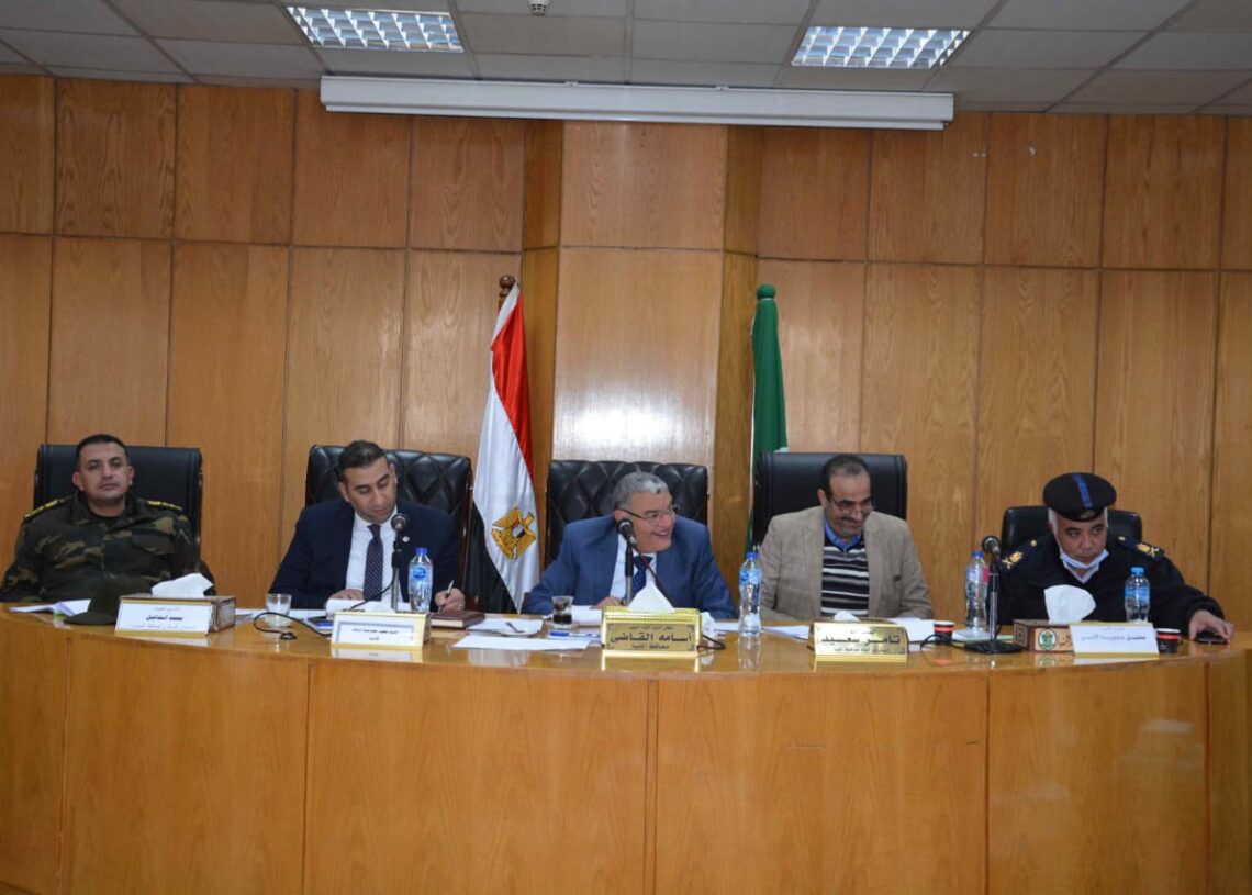 محافظ المنيا يوافق على بدء اجراءات التقنيين لـ 92 طلبا على أراضي أملاك الدولة بعد استيفاء الضوابط والشروط 19 - جريدة المساء محافظ المنيا يوافق على بدء اجراءات التقنيين لـ 92 طلبا على أراضي أملاك الدولة بعد استيفاء الضوابط والشروط 18 - جريدة المساء