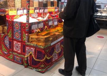 الزبيب المصري ينافس الايراني والتمر العراقي ينافس الاسواني 26 - جريدة المساء