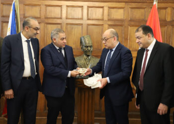 "غرفة الإسكندرية" تبحث سبل التعاون مع سفير الفلبين 16 - جريدة المساء