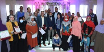 تكريم 60عاملا وفنيا وطبيبا في يوم التميز والوفاء بالتامين الصحي في أسوان 9 - جريدة المساء