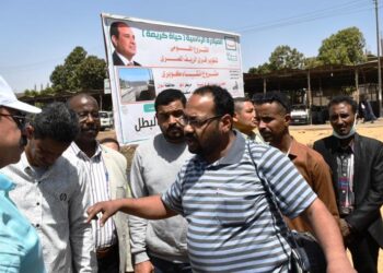 أشرف عطية يتفقد مشروع إنشاء كوبرى الجنابية وتغطية المرحلة الأولى للترعة الرئيسية بإدفو بتكلفة 9 مليون جنيه 19 - جريدة المساء