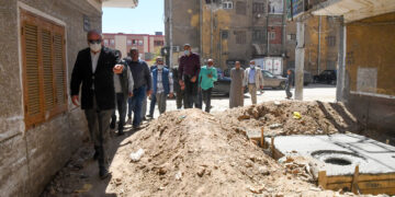 "الداودى" يتابع أعمال إحلال وتجديد شبكات مياه الشرب بمدينة قنا  9 - جريدة المساء