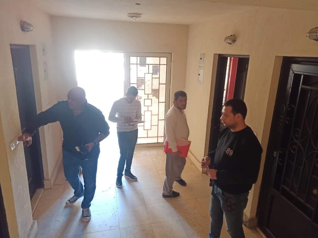 الضبطية القضائية تشن حملة مفاجئة على وحدات الإسكان الاجتماعى بغارب والغردقة 15 - جريدة المساء