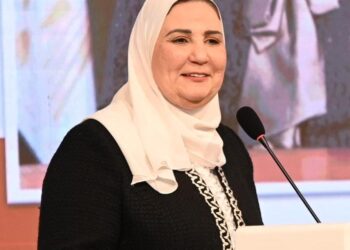 نيفين القباج وزيرة التضامن