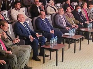 "خلال افتتاح دورته الـسادسة" .. المهرجان المسرحي الدولي لشباب الجنوب يُكرّم رئيس جامعة الأقصر 23 - جريدة المساء