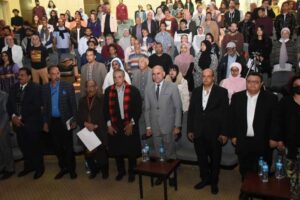 رئيس جامعة الأقصر يشهد حفل ختام المهرجان المسرحي الدولي لشباب الجنوب 22 - جريدة المساء