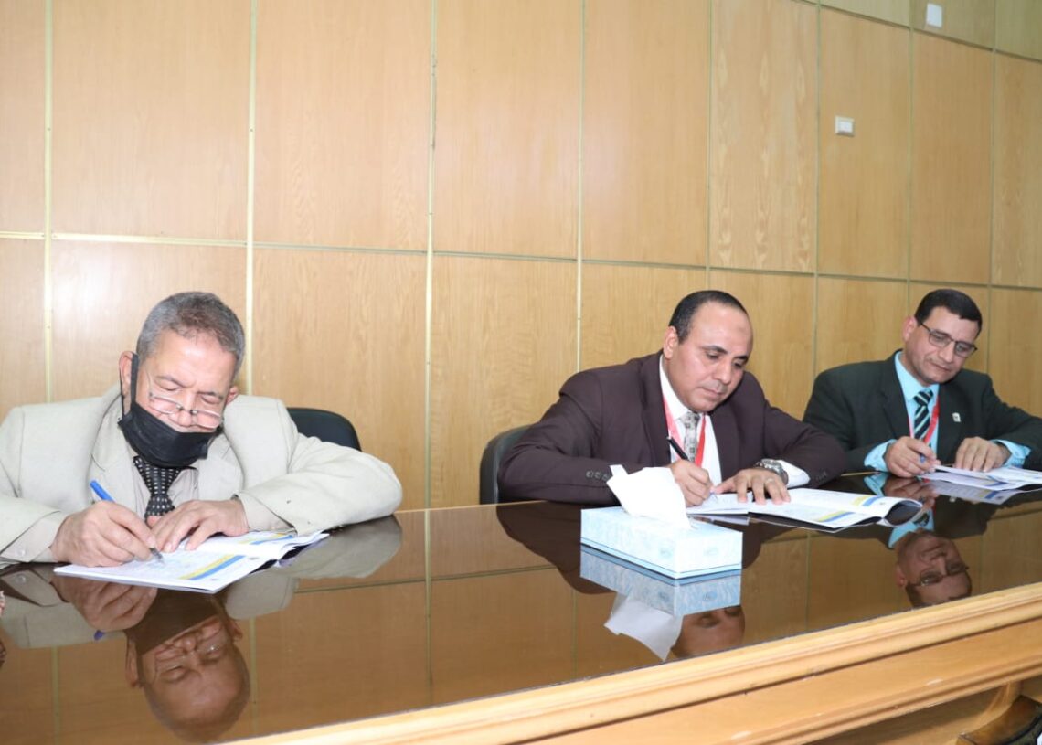 ٢٣ جامعة مصرية وعربية تشارك بالمؤتمر العلمي لشباب الباحثين بسوهاج 20 - جريدة المساء ٢٣ جامعة مصرية وعربية تشارك بالمؤتمر العلمي لشباب الباحثين بسوهاج 19 - جريدة المساء