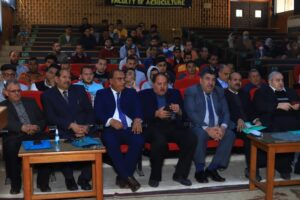 ندوة بزراعة المنيا تناقش "إنتاج السكر فى مصر تحت ظروف نقص المياه" 24 - جريدة المساء ندوة بزراعة المنيا تناقش "إنتاج السكر فى مصر تحت ظروف نقص المياه" 23 - جريدة المساء