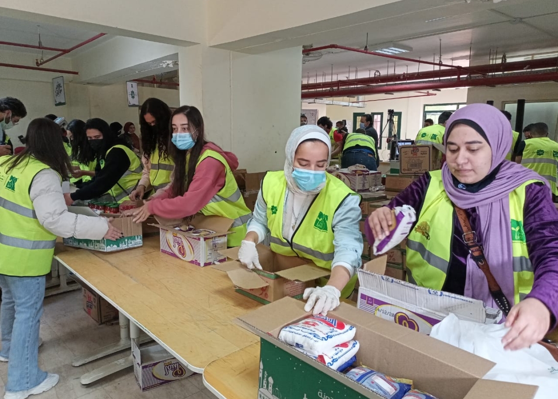 "مصر الخير" تطلق أكبر حملة مساعدات غذائية للأسر الأولي بالرعاية بمناسبة شهر رمضان 19 - جريدة المساء