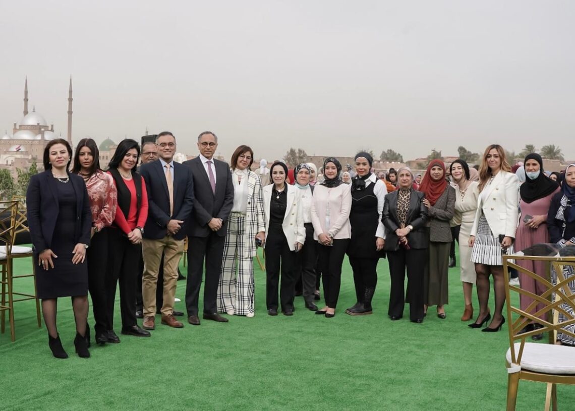 فرص عمل للفتيات في مجال السوفت وير بإلاسكندرية وأسيوط والمنصورة 17 - جريدة المساء