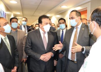 عبدالغفار يتفقد عددًا من المستشفيات ووحدات طب الأسرة بالإسماعيلية 15 - جريدة المساء