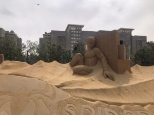 جامعة جنوب الوادى تنظم رحلة إلى "متحف الرمال" بالغردقة فى أولى أنشطة الأسبوع البيئى 45 - جريدة المساء