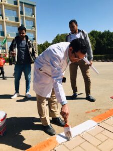 معسكر للجوالة والخدمة العامة بكلية طب الفم والأسنان بجامعة جنوب الوادى 35 - جريدة المساء
