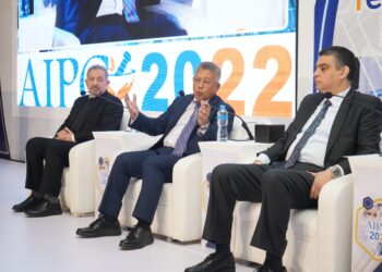الاعتماد والرقابة الصحية فى المؤتمر الدولى السادس للصيادلة العرب    17 - جريدة المساء
