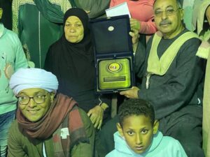 "حماة الوطن" بنقادة يكرم الأم المثالية البديلة على محافظة قنا 21 - جريدة المساء