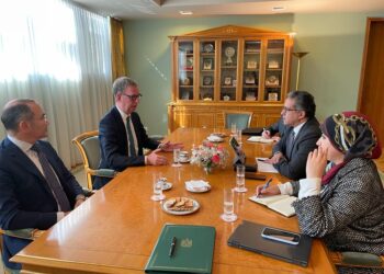 فى اجتماعات مهنية للعنانى ببرلين.. الألمان قادمون.. لقاء عمل موسع لشركات السياحة الألمانية والمصرية خلال الربع الأخير من هذاالعام 25 - جريدة المساء