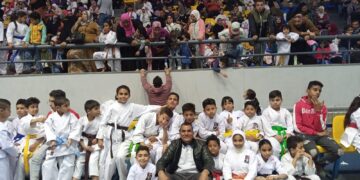 أبطال كاراتيه نادي أبوخليفة الإسماعيلاوي يحصدون 24 ميدالية في بطولة الجمهورية للكاتا 2 - جريدة المساء أبطال كاراتيه نادي أبوخليفة الإسماعيلاوي يحصدون 24 ميدالية في بطولة الجمهورية للكاتا 1 - جريدة المساء