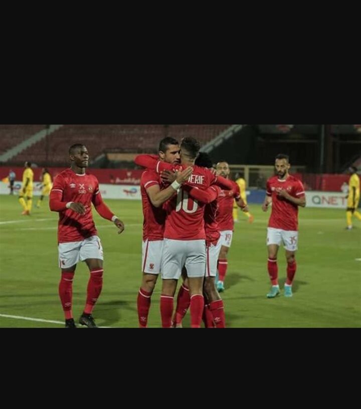 موسيماني يصحح أخطاء لاعبي الأهلي قبل لقاء المريخ السوداني 20 - جريدة المساء موسيماني يصحح أخطاء لاعبي الأهلي قبل لقاء المريخ السوداني 19 - جريدة المساء