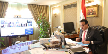 خلال 3 أشهر..الجامعات المصرية تنجح في محو أمية 157 ألف مواطن 1 - جريدة المساء