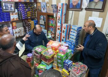 حملات مكثفة على أسواق أسيوط و تحرير 364 مخالفة بالمراكز 29 - جريدة المساء