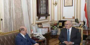 رئيس جامعة القاهرة يبحث مع نائب رئيس جامعة وست فرجينيا التعاون الاكاديمي 2 - جريدة المساء رئيس جامعة القاهرة يبحث مع نائب رئيس جامعة وست فرجينيا التعاون الاكاديمي 1 - جريدة المساء