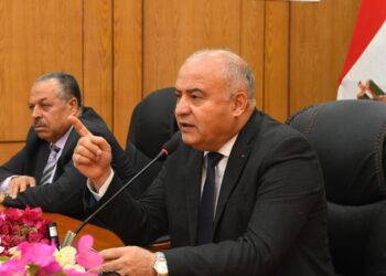 محافظ قنا: نسبة الاستجابة لشكاوى المواطنين تجاوزت 98%  35 - جريدة المساء