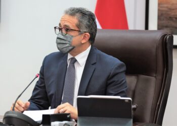 العناني يطلب من قيادات التنشيط السياحي التوسع في الإجراءات الترويجية للمقاصد المصرية المختلفة بصورة أكبر 30 - جريدة المساء