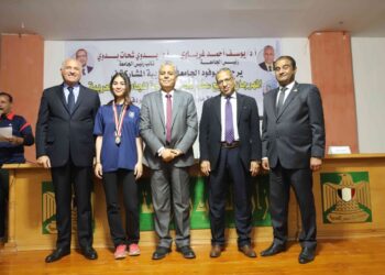 "حبيبة سامح" تحقق رقمًا قياسيًا جديدًا فى لعب السولو بمهرجان كرة السرعة الـ "14" للجامعات 17 - جريدة المساء