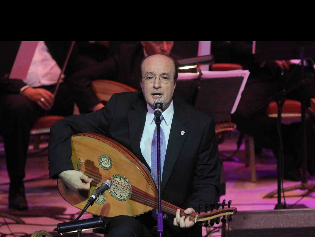 صفوان بهلوان يحيي ذكرى عبد الوهاب يالأوبرا..الأحد 18 - جريدة المساء