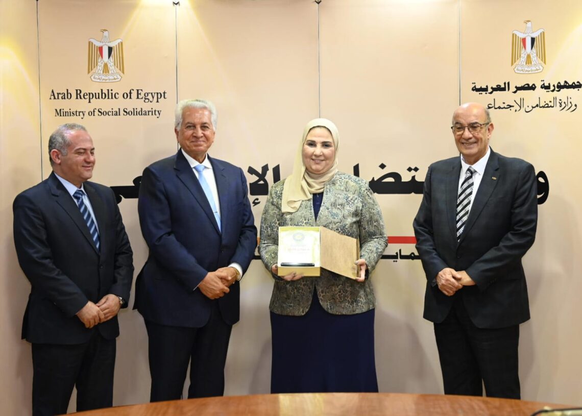 "القباج": فروع بنك ناصر بالجامعات لتطوير الفكر الاستثمارى 28 - جريدة المساء "القباج": فروع بنك ناصر بالجامعات لتطوير الفكر الاستثمارى 27 - جريدة المساء