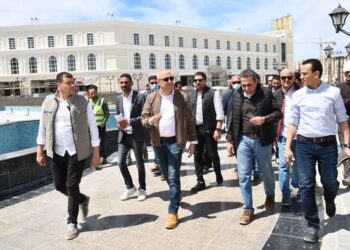 وزير الإسكان يتجول بالمدينة التراثية.. ويتفقد أعمال الميادين بمدينة العلمين الجديدة 25 - جريدة المساء