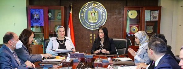 وزيرتا التعاون الدولي والبيئة تستكملان مناقشة آليات التعاون مع شركاء التنمية في تمويل المناخ 20 - جريدة المساء وزيرتا التعاون الدولي والبيئة تستكملان مناقشة آليات التعاون مع شركاء التنمية في تمويل المناخ 19 - جريدة المساء