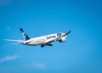 مصر للطيران تشكر طبيب الأهلي لانقاذه راكبه علي رحلة كازابلانكا 18 - جريدة المساء