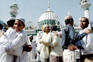 بلدان العالم تحتفل بقدوم عيد الفطر المبارك 35 - جريدة المساء