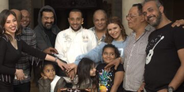 أسرة " تحت الضغط " تحتفل بالفيلم فى أبو رواش 1 - جريدة المساء