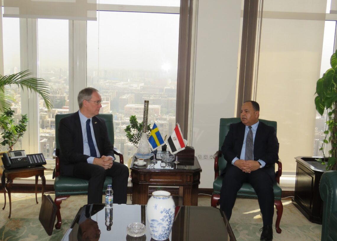 د. معيط: سنعمل بكل قوة لتهيئة بيئة جاذبة للاستثمارات.. ومحفزة للقطاع الخاص 15 - جريدة المساء