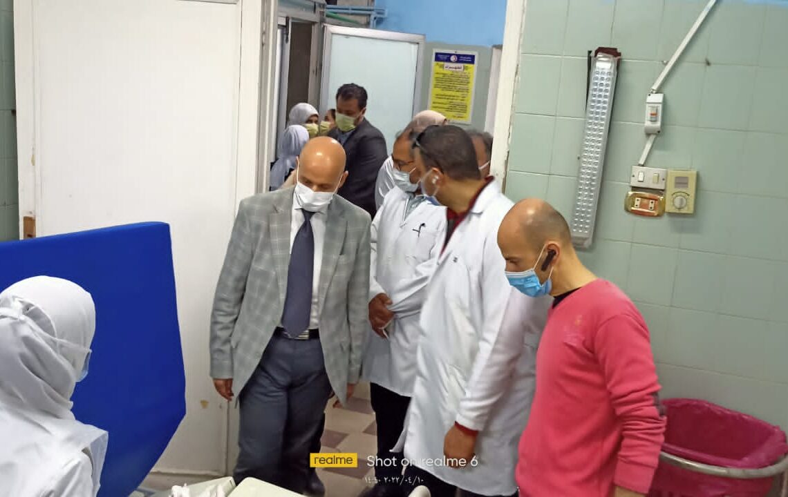 وكيل وزارة الصحة بالشرقية يتفقد سير العمل بمستشفي بلبيس المركزي 17 - جريدة المساء