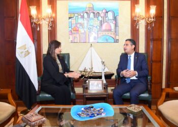 وزيرة الهجرة: توفير خدمات بريدية جديدة للمصريين بالخارج 27 - جريدة المساء