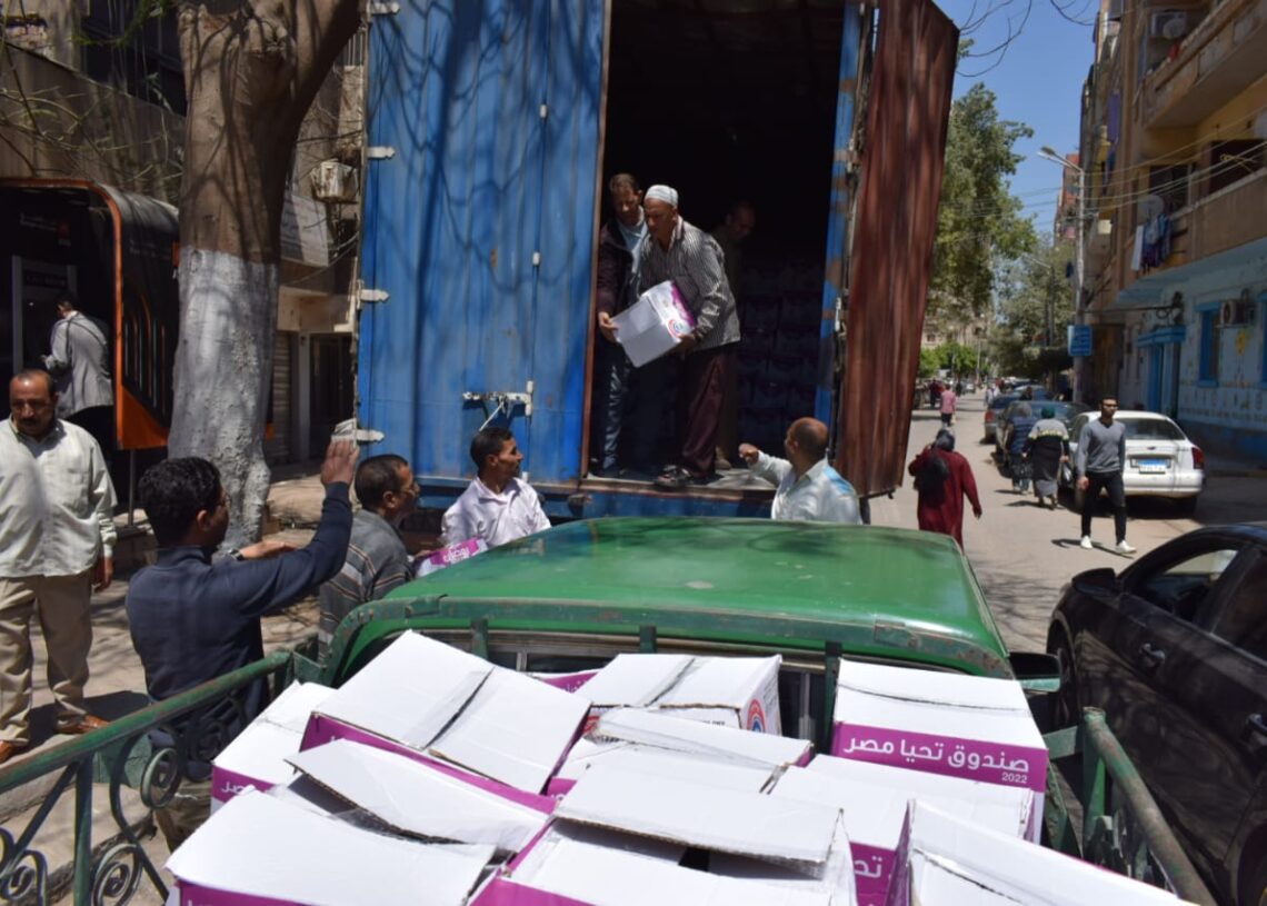 مبادرة صندوق تحيا مصر «رمضان الخير» توزع 4000 كرتونة غذائية للعاملين بصحة الشرقية 19 - جريدة المساء