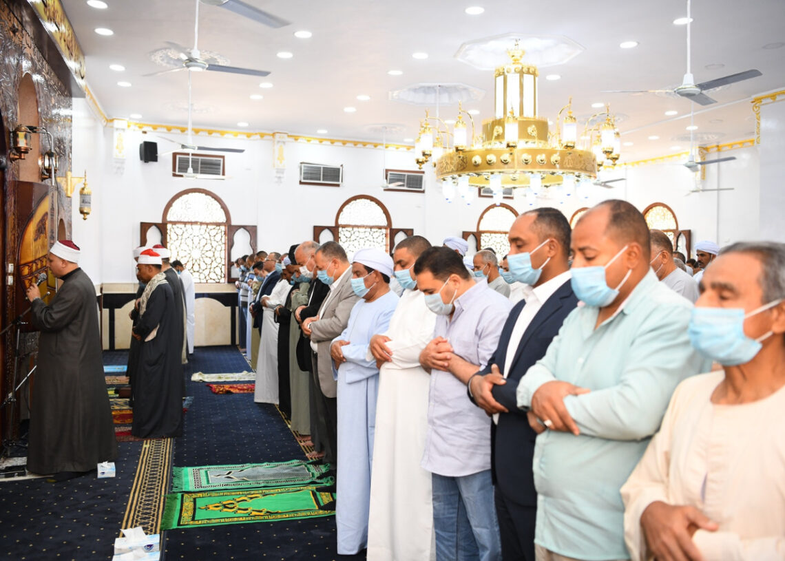 بتكلف مليون و ٨٠٠ ألف جنيه.. محافظ قنا يفتتح إحلال وتجديد مسجد "الرحمة" بنقادة 19 - جريدة المساء