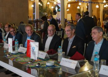 د.عمرو طلعت وزير الاتصالات يشارك منظمات المجتمع المدني حفل سحورها السنوي 17 - جريدة المساء