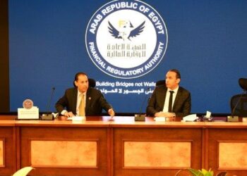 رئيس الرقابة المالية يلتقي بشركات التطوير العقارى لبحث مقترحاتهم لتنشيط القطاع العقارى 20 - جريدة المساء