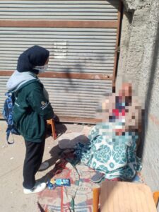 "التضامن" تستجيب لـ ٤ حالات إنسانية بينهم مسن بلا مأوى يعاني من الزهايمر وفتاة تعاني من اضطرابات نفسية 23 - جريدة المساء