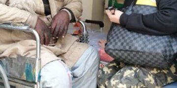 "التضامن" تنقذ 3 مواطنين بلا مأوى بينهم إثنان من المرضى النفسيين 1 - جريدة المساء