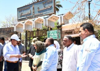محافظ أسوان : يوجه لرفع درجة الطوارئ بمختلف المديريات والمواقع الخدمية والتعامل الفورى مع المطالب الجماهيرية خلال أيام العيد 23 - جريدة المساء