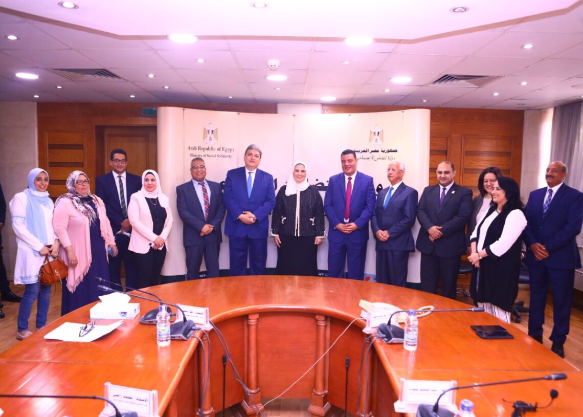 "التضامن" توقع بروتوكول تعاون مع المنظمة العربية لحقوق لترسيخ ثقافة حقوق الإنسان وتعزيز المواطنة 20 - جريدة المساء "التضامن" توقع بروتوكول تعاون مع المنظمة العربية لحقوق لترسيخ ثقافة حقوق الإنسان وتعزيز المواطنة 19 - جريدة المساء