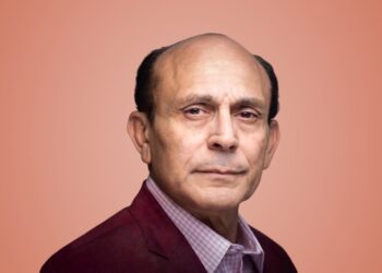 المتروبوليتان الأمريكية تهدي محمد صبحي البث المباشر لأوبرا "هاملت" 25 - جريدة المساء