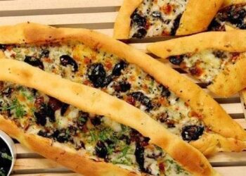 تعرف على طريقة عمل معجنات بالجبن والزيتون   17 - جريدة المساء